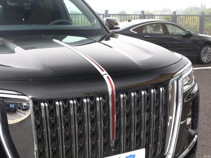 Hongqi LS7 சீன கார் சந்தையில் அறிமுகப்படுத்தப்பட்டது2