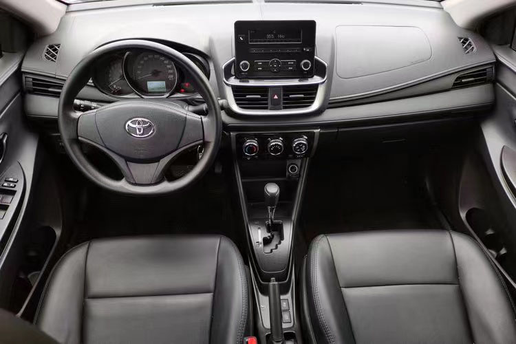 Toyota Yaris 2020 X 1.5L CVT613
